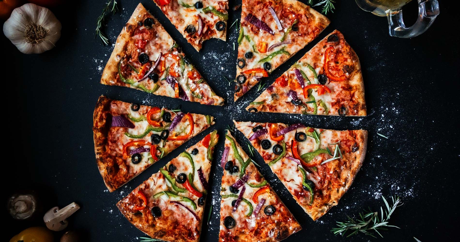 /uploads/photo/pizza-standard-6978606ba5785278043097.jpg