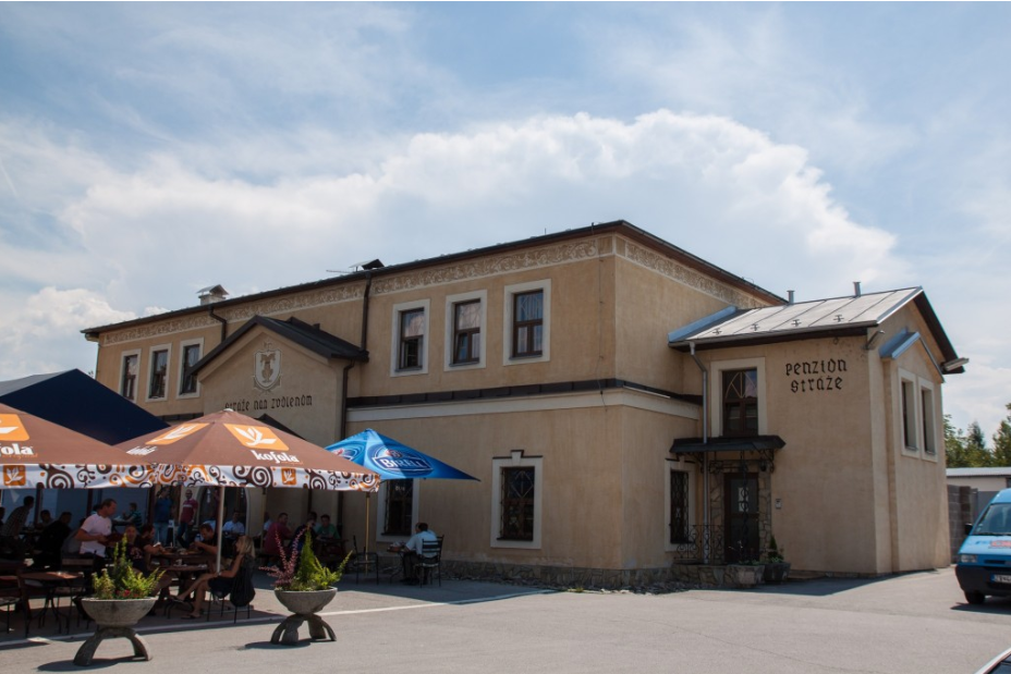 Hostinec a Penzión Stráže nad Zvolenom - fotografia 1